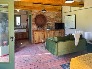 Lincoln Reds Lookout