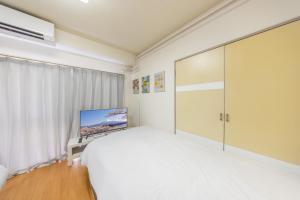 103 8 min walk to Ikebukuro 6 min walk to Kanamecho Station25m Max 2 people Direct access to Tokyo, Shinjuku, Shibuya, Ueno