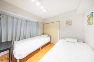 304 8 min walk to Ikebukuro 6 min walk to Kanamecho Station25m Max 2 people Direct access to Tokyo, Shinjuku, Shibuya, Ueno