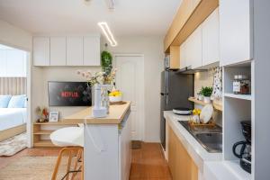 The Aviary 2BR Suite at One Oasis, FREE Parking