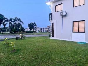Cana Blessed Guest House in Urdaneta
