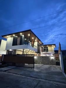 Theriz Private Contemporary Spring Resort