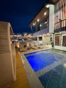 Theriz Private Contemporary Spring Resort