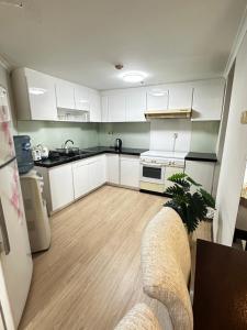 Cozy 2br apt sudirman tower, next mall nusantara