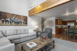 1490 - Three Bedroom with Spa Aspenwood condo