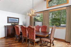 Queen Esther Drive Home at Deer Valley Resort - 4 Bedroom Home with Hot Tub #2436 condo