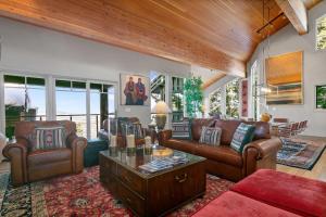 Stag Lodge at Deer Valley Resort - Three Bedroom Residence with Loft and Spa #14 condo