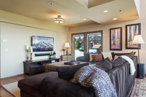 Stag Lodge at Deer Valley Resort - Three Bedroom Residence with Spa #13 condo
