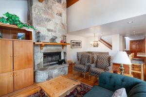 Ridge at Deer Valley Resort - Three Bedroom Condo with Hot Tub #16 condo