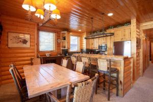 Comstock Lodge at Deer Valley Resort - Two Bedroom Condo with Hot Tub #101 condo