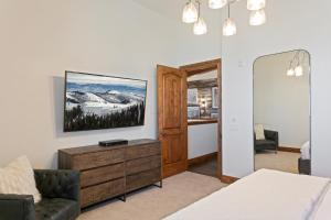 Grand Lodge - Penthouse #505 - Ski-in ski-out condo