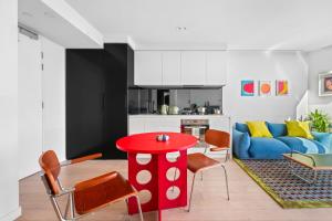 Chilla Sky 1B1B APT with Sunshine View