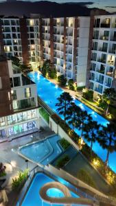 E6 Chiang Mai city center, Central Mall, beautiful swimming pool, one bedroom and one living room, can accommodate three people, cooking allowed