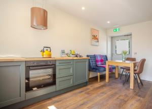 Castlestone Holiday Cottages & Townhouses