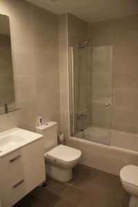 Apartamentos Hiedra y Tapinería Mercado Central