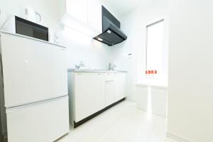 4 minutes by train to Namba 9 min walk to Sta