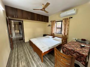 D SOUZA HOLIDAY HOME