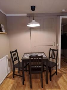 Jakt- och fiskestugan i Nordanå Viksjö