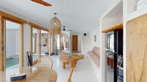 Minimalist & Bohemian 2Br Villa in Seminyak