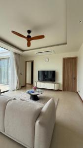 Your Brand New Dream Villa in Phuket!