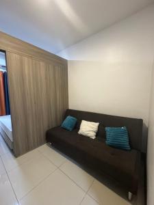 FAME RESIDENCES CONDO-TEL Near EDSA Shang