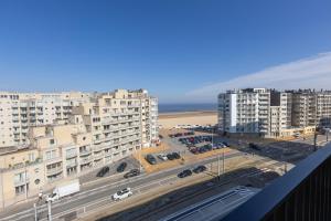 Crystal Blue Seaview - 225