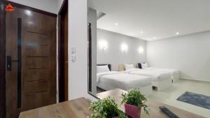 Pyramid sky viwe suite