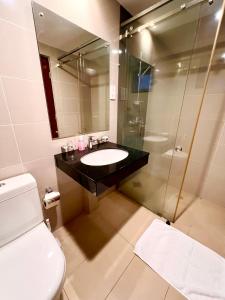 Colombo Skyline Luxury Apartments at On320 place