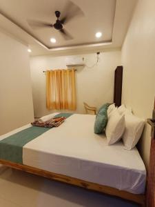 Saai Residency Rooms & Party Hall