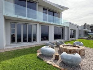 Casa de Santos - Bougain Villa