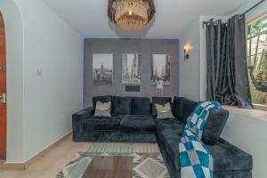 C4- 1 Bedroom Apartment in Westlands Ojijo Road Near Broadwalk Mall, Parklands Sports Club and Nairobi National Museum
