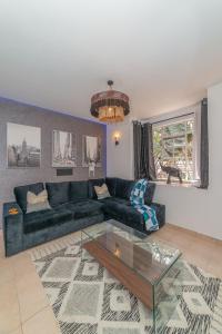 C4- 1 Bedroom Apartment in Westlands Ojijo Road Near Broadwalk Mall, Parklands Sports Club and Nairobi National Museum