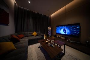 3BR Apt with balcony and terrace and BBQ