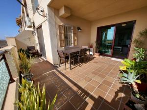 Designer Apartment with Breathtaking Terrace in Corralejo