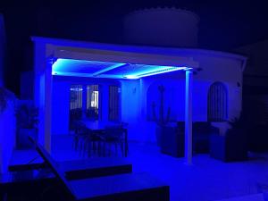 Charmante villa avec piscine dans les canaux