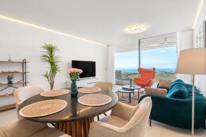 luxury apartment amazing view