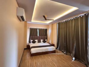 Hotel Prayag Residency