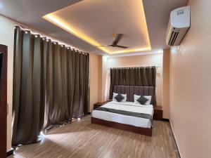 Hotel Prayag Residency