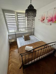 Cozy and great location by Cooee Apartments