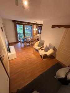 Sky High Family Apartment