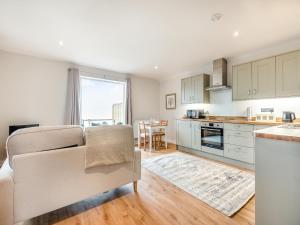 Valley View Cottage-Ukc5157