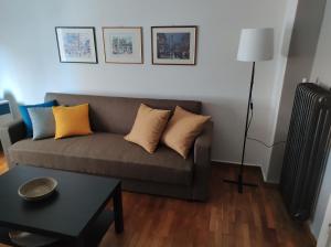 Kornilis apartment near the historical center