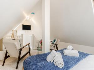 The Little House - Uk49129