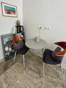 Très joli studio prôche Lourmarin