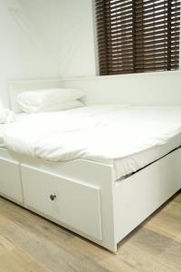 Concept Rooms 6 Central Enfield Town Station