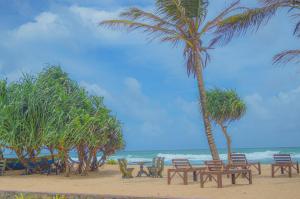 Blue Water Paradise Akurala