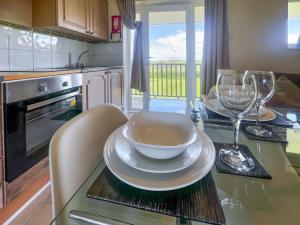 Holly Apartment - Uk49299