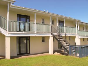 Holly Apartment - Uk49299