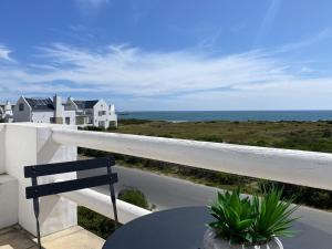 Namaste - Sea-facing 4 sleeper Holiday Home