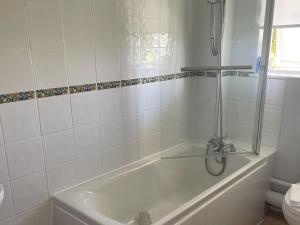 Holly Apartment - Uk49299